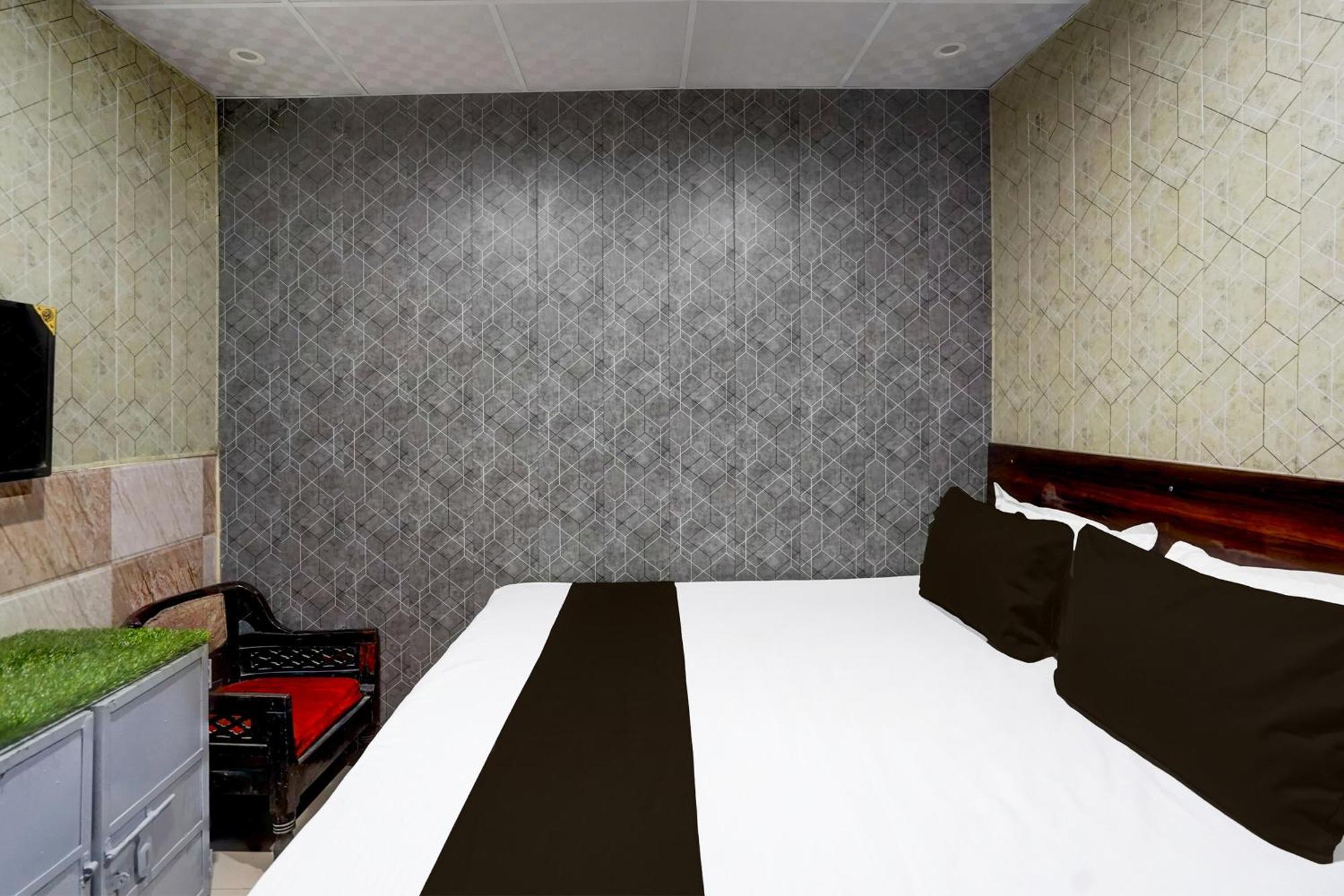 Hotel O Anant Ghaziabad Extérieur photo
